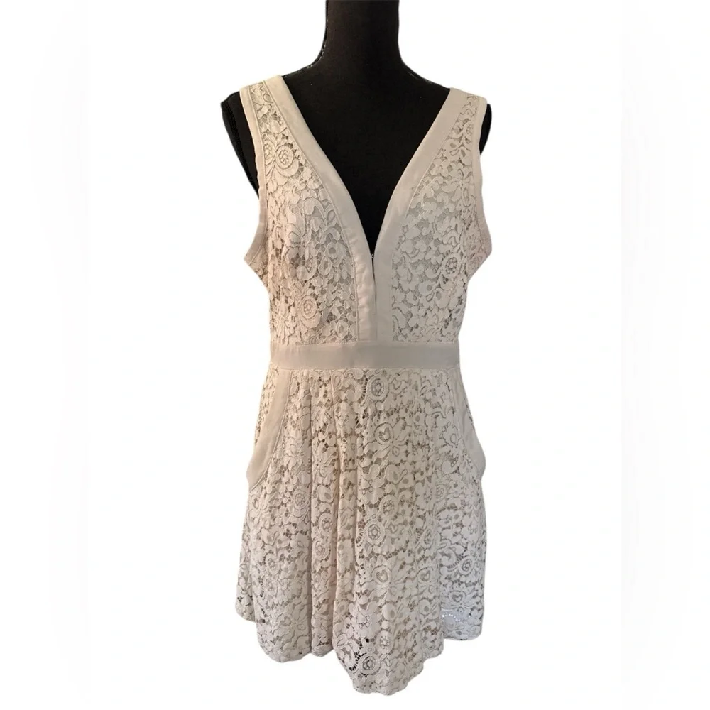 Free People off White Lovely In Lace, Size M - Picture 3 of 8
